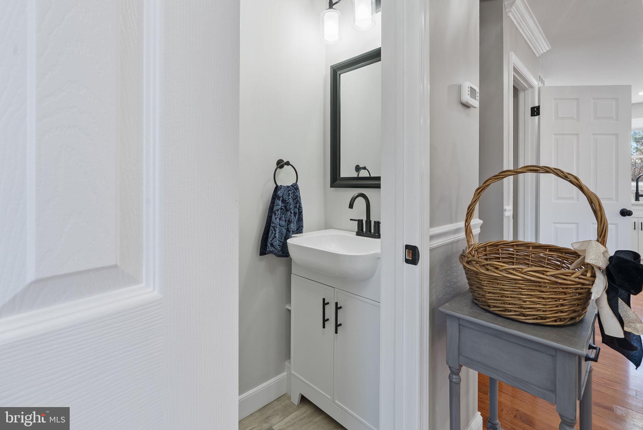 18816 STONEYHURST STREET