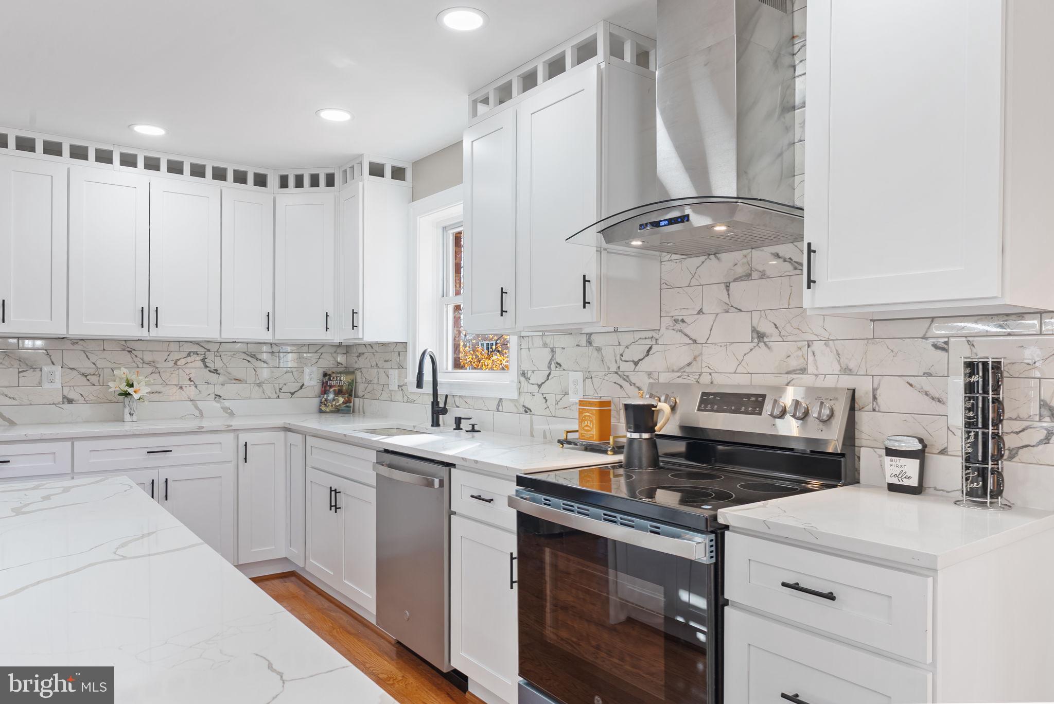 18816 STONEYHURST STREET