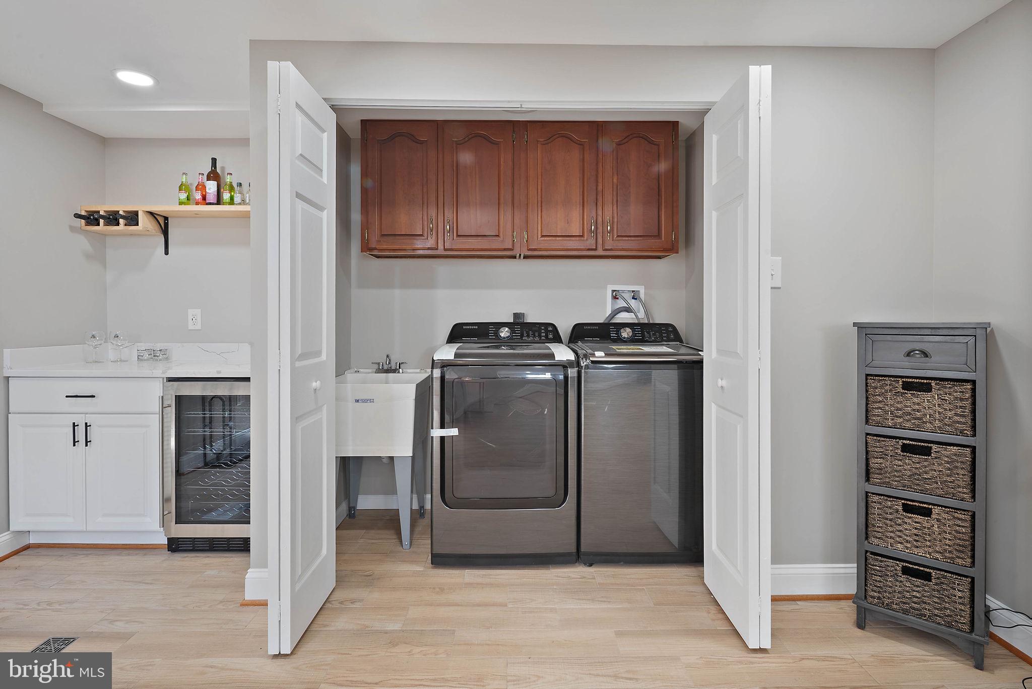 18901 BLOOMFIELD ROAD