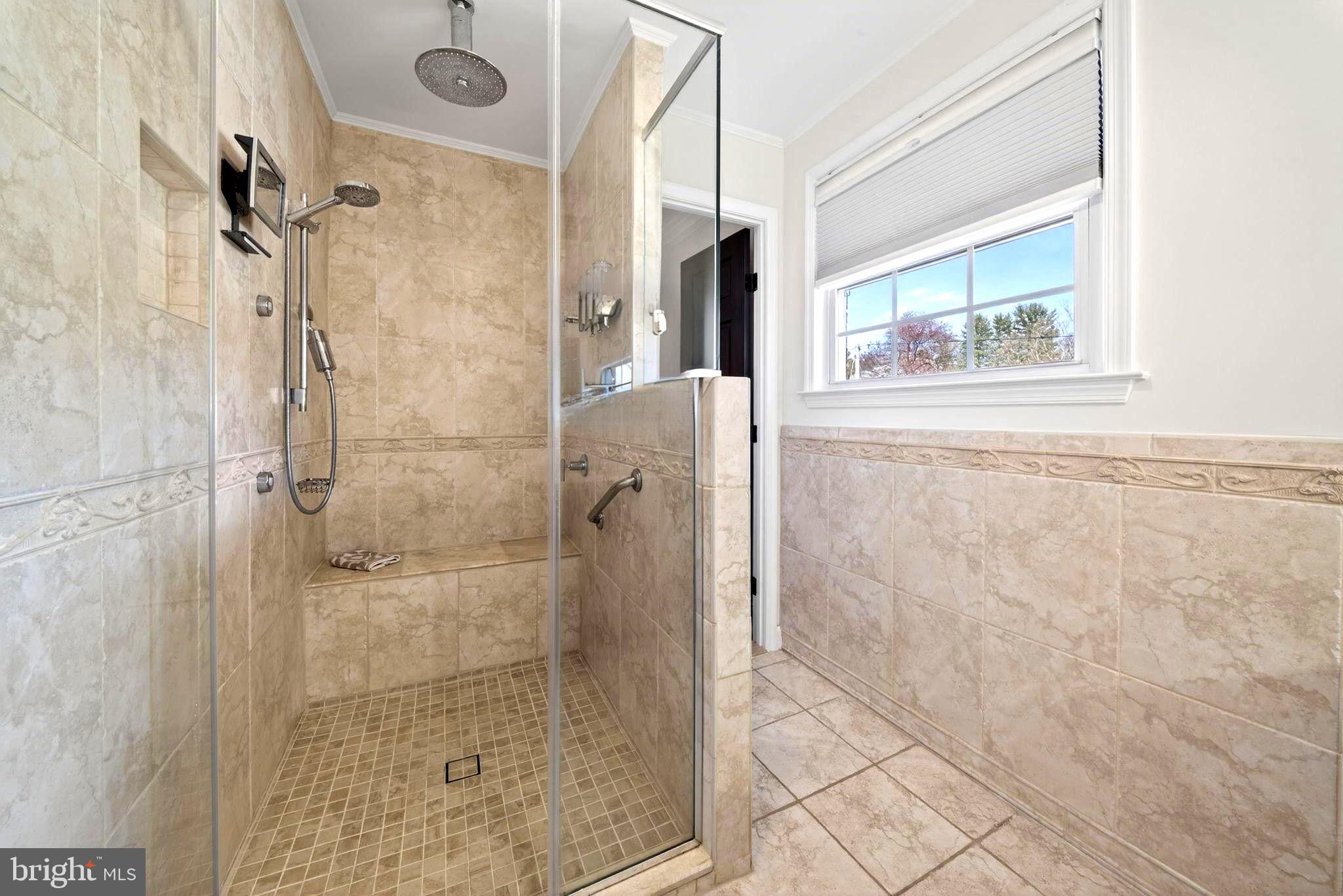 12704 THERESA DRIVE