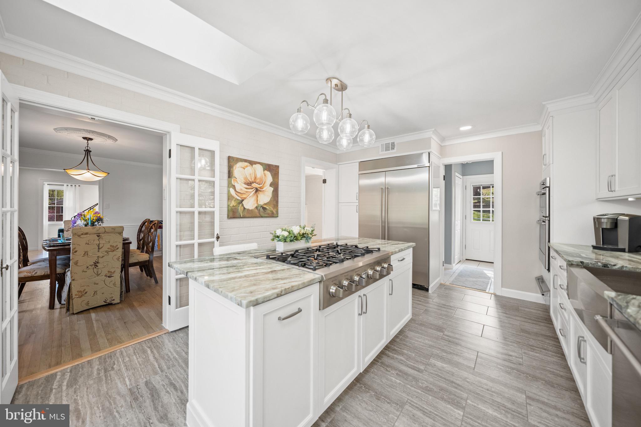 12704 THERESA DRIVE