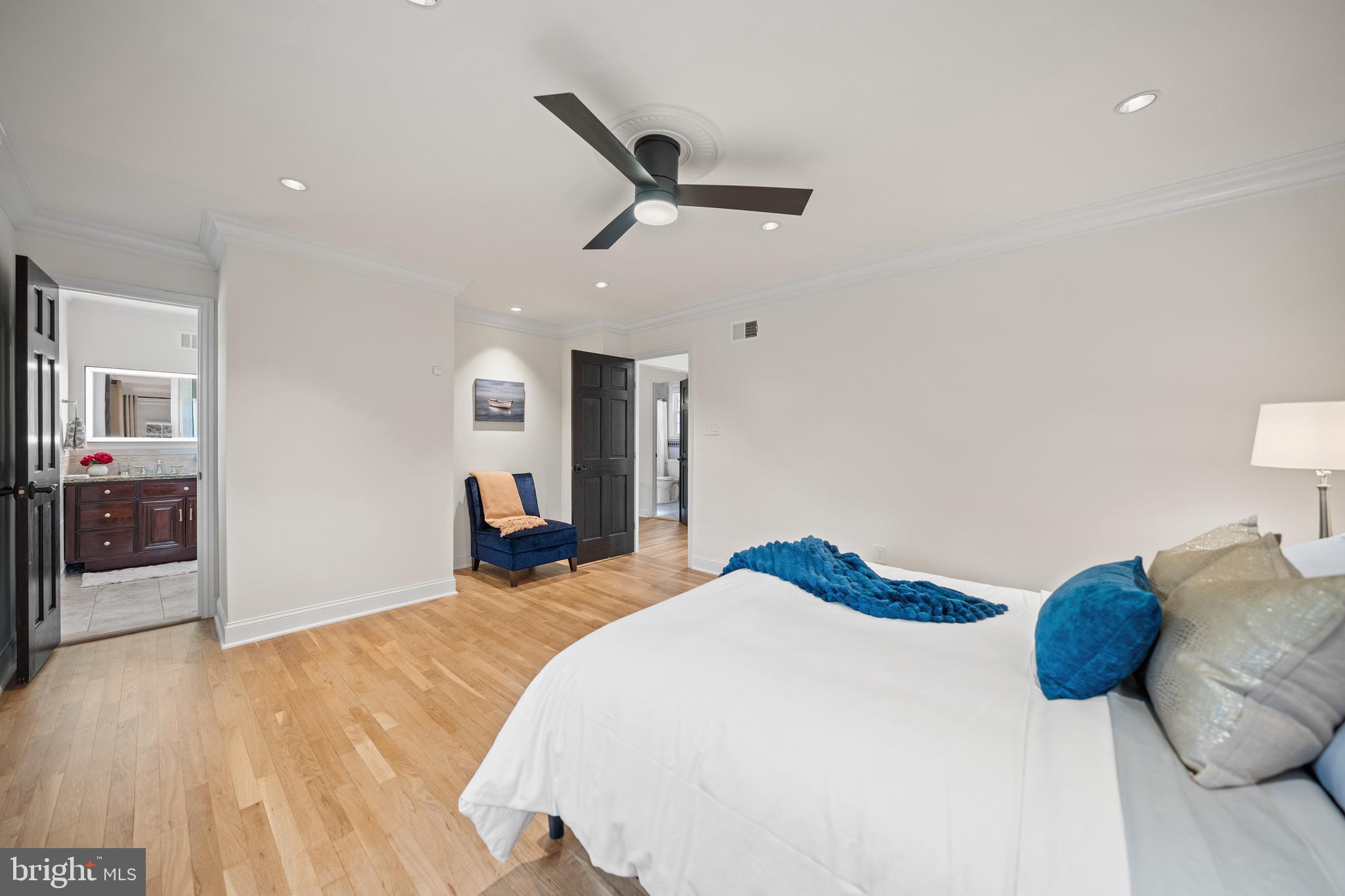 12704 THERESA DRIVE