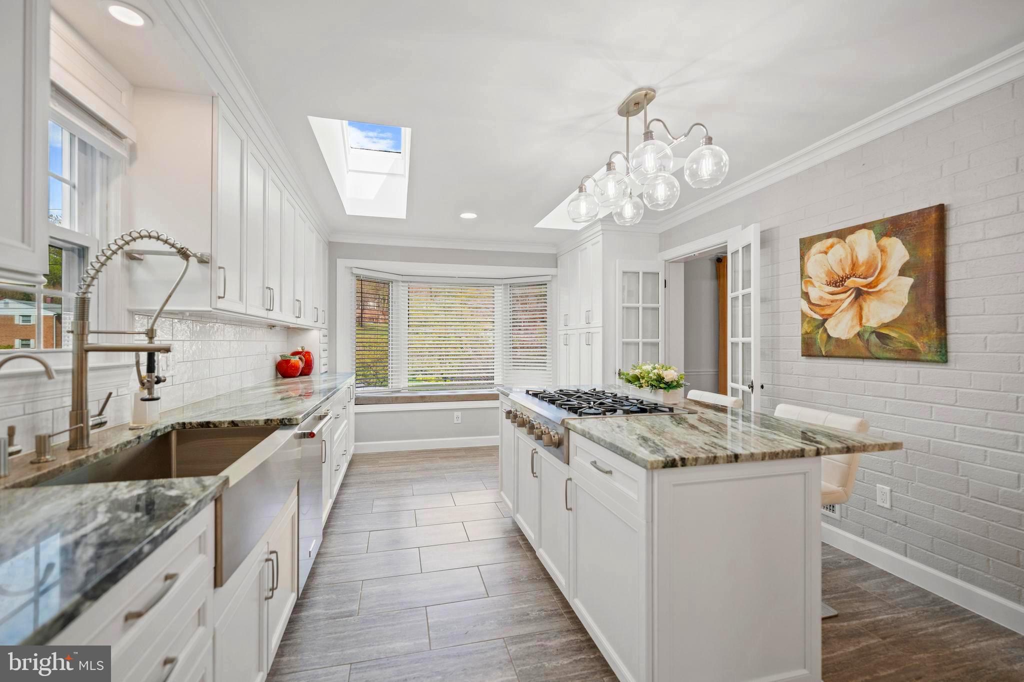12704 THERESA DRIVE