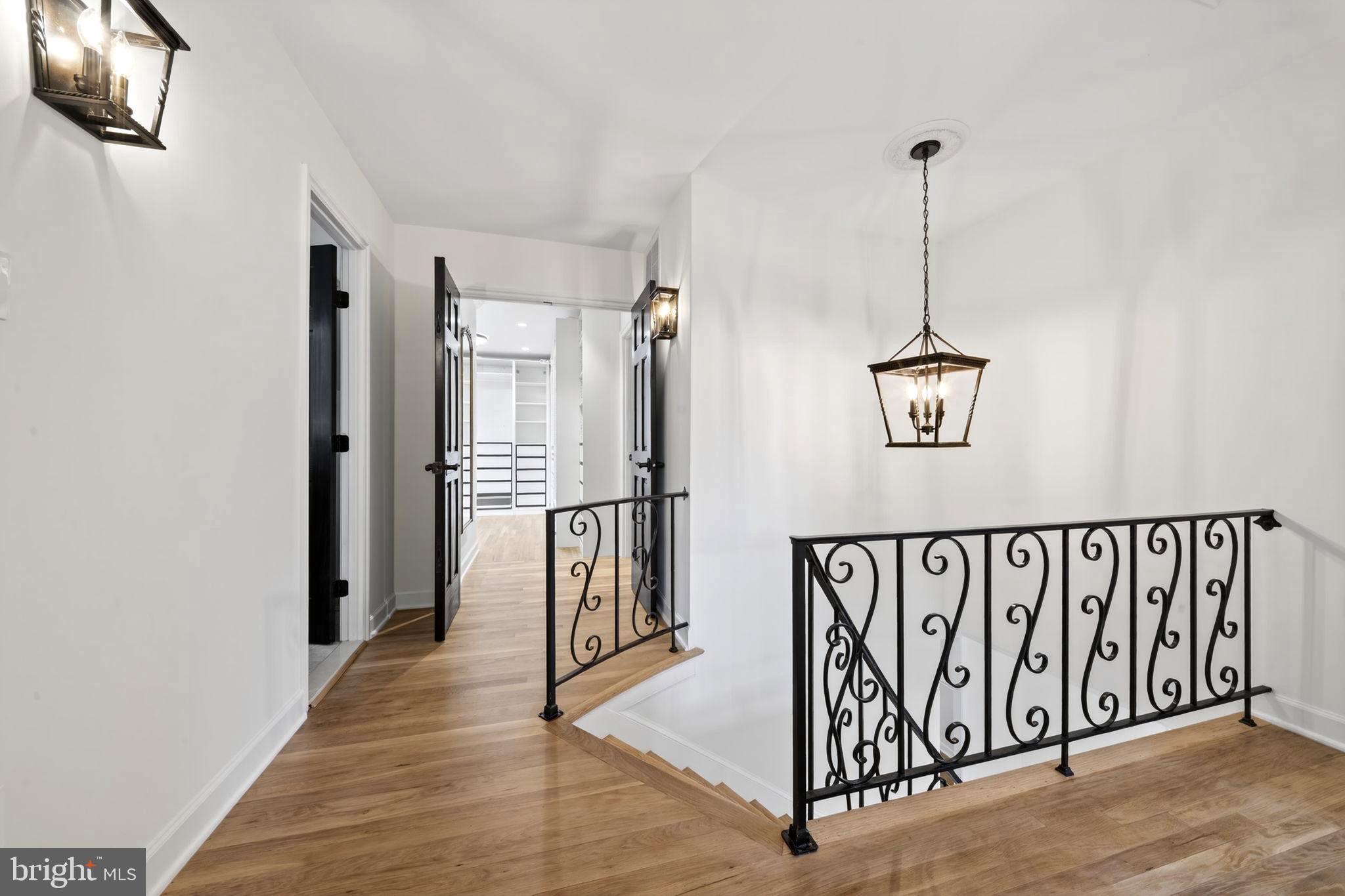 12704 THERESA DRIVE
