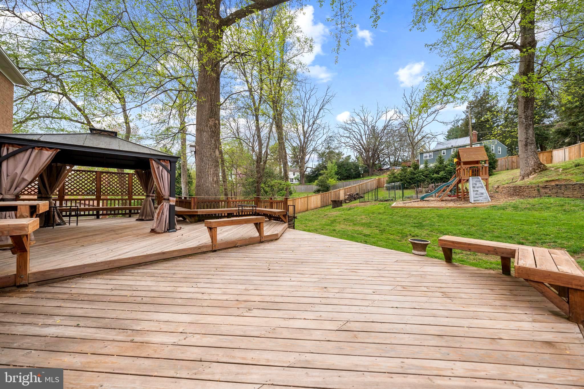 12704 THERESA DRIVE