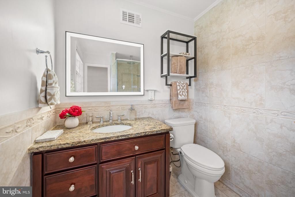 12704 THERESA DRIVE