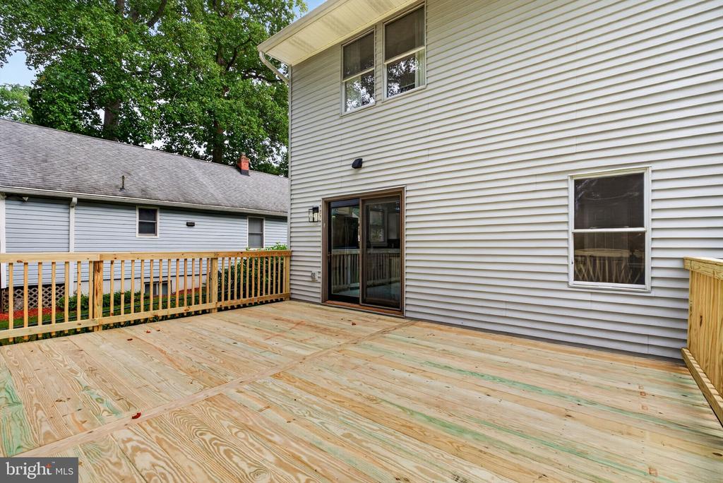 708 ROSEMERE AVENUE