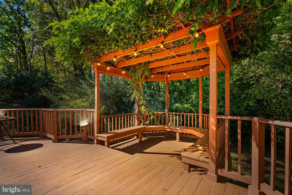 2401 FALLING CREEK ROAD