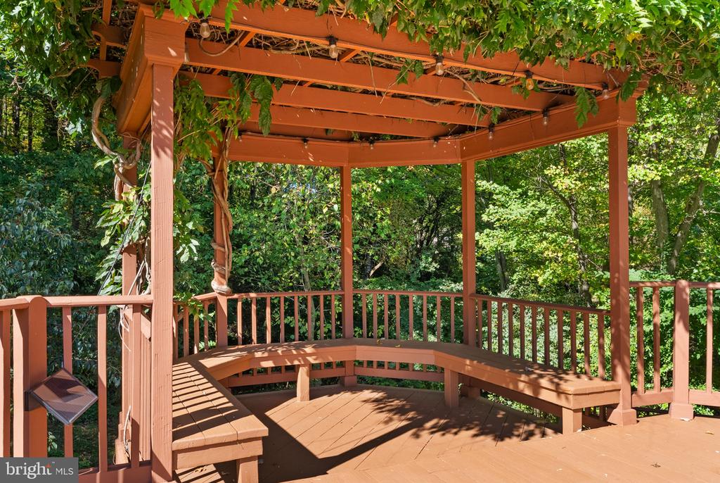 2401 FALLING CREEK ROAD