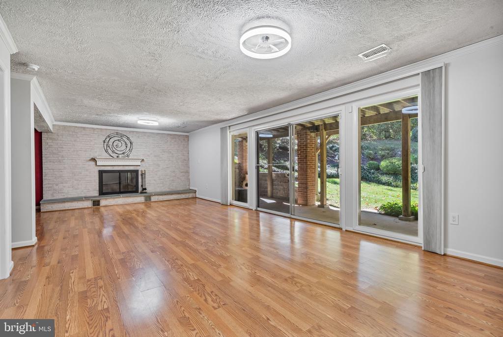 2401 FALLING CREEK ROAD