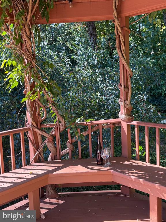 2401 FALLING CREEK ROAD