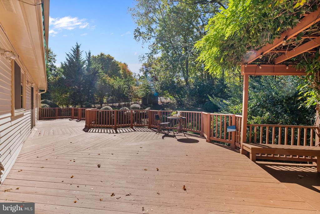 2401 FALLING CREEK ROAD
