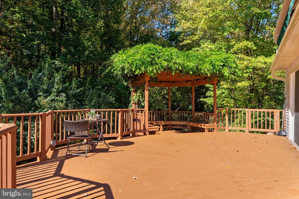 2401 FALLING CREEK ROAD