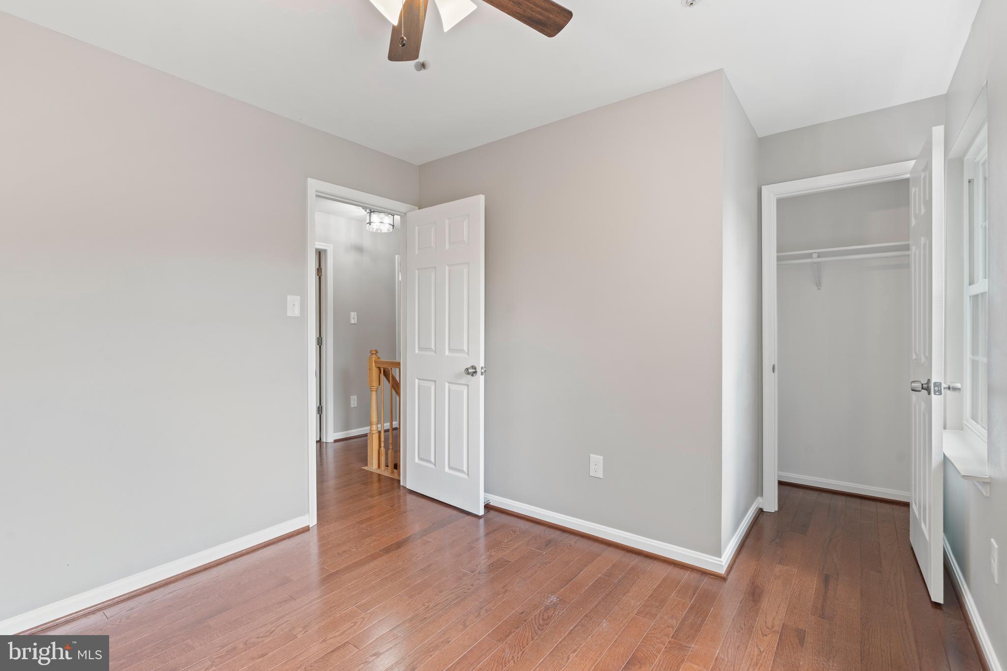 9402 Utica Pl