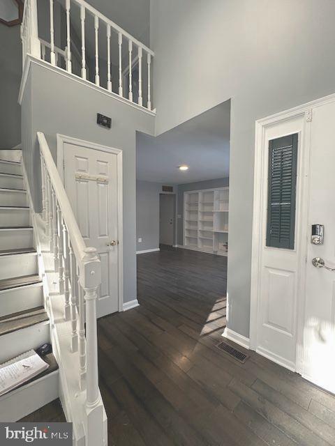 9319 CREEKVIEW DRIVE