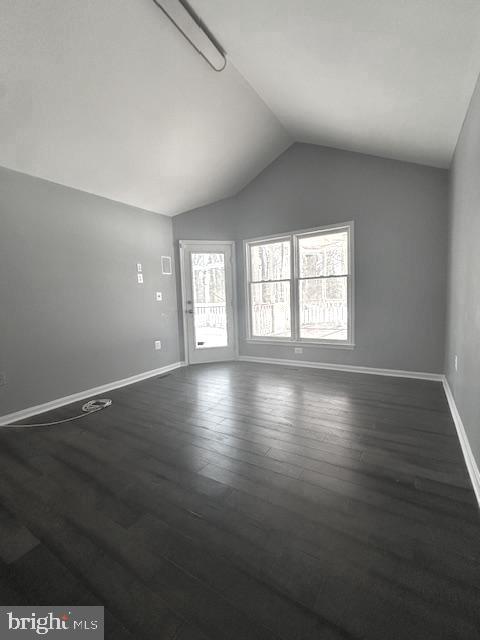 9319 CREEKVIEW DRIVE
