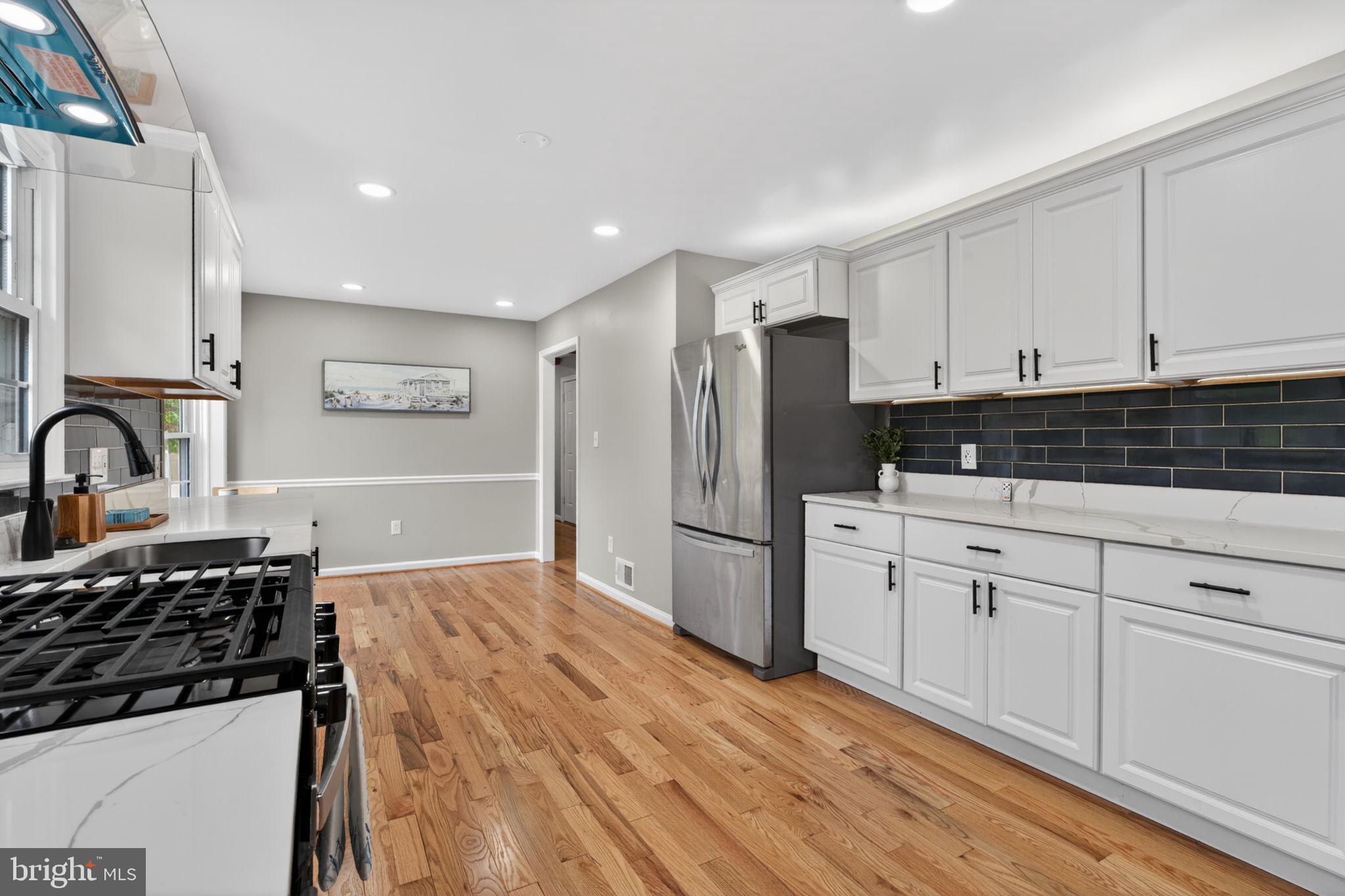 11810 FAIRGREEN LANE
