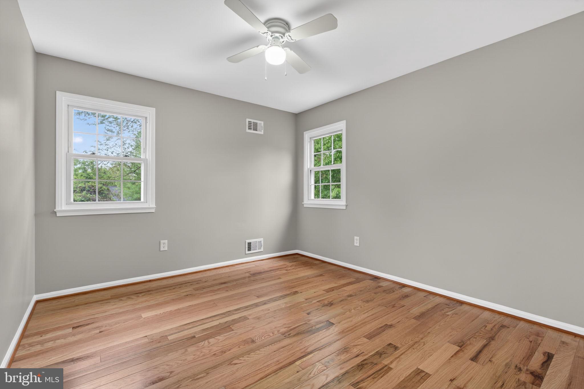 11810 FAIRGREEN LANE