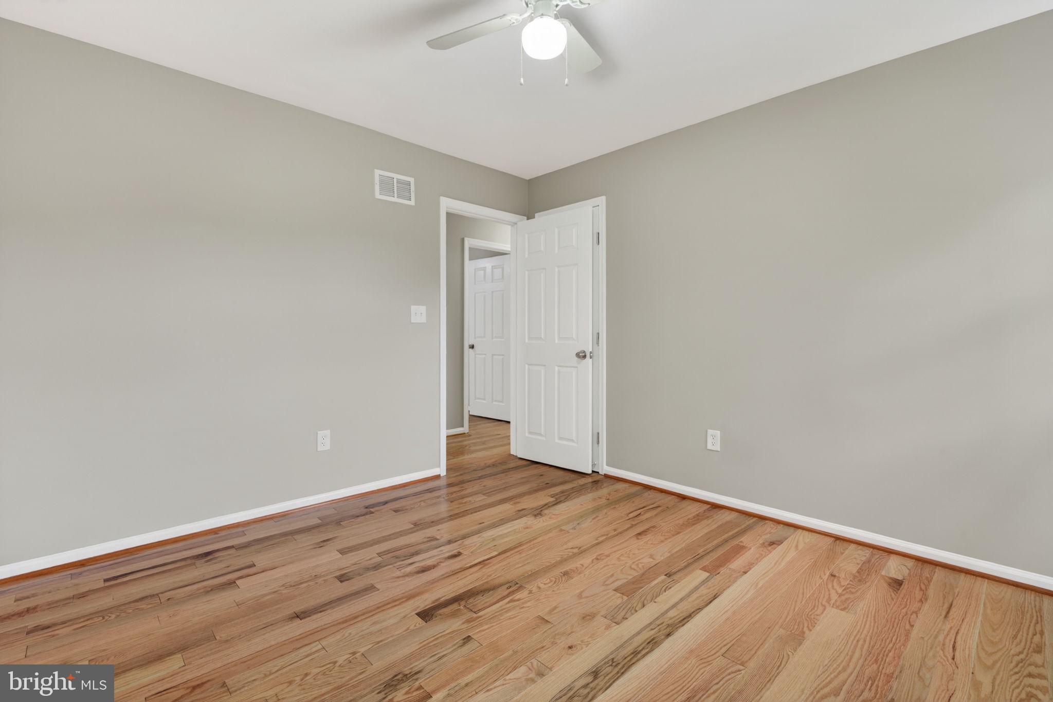 11810 FAIRGREEN LANE