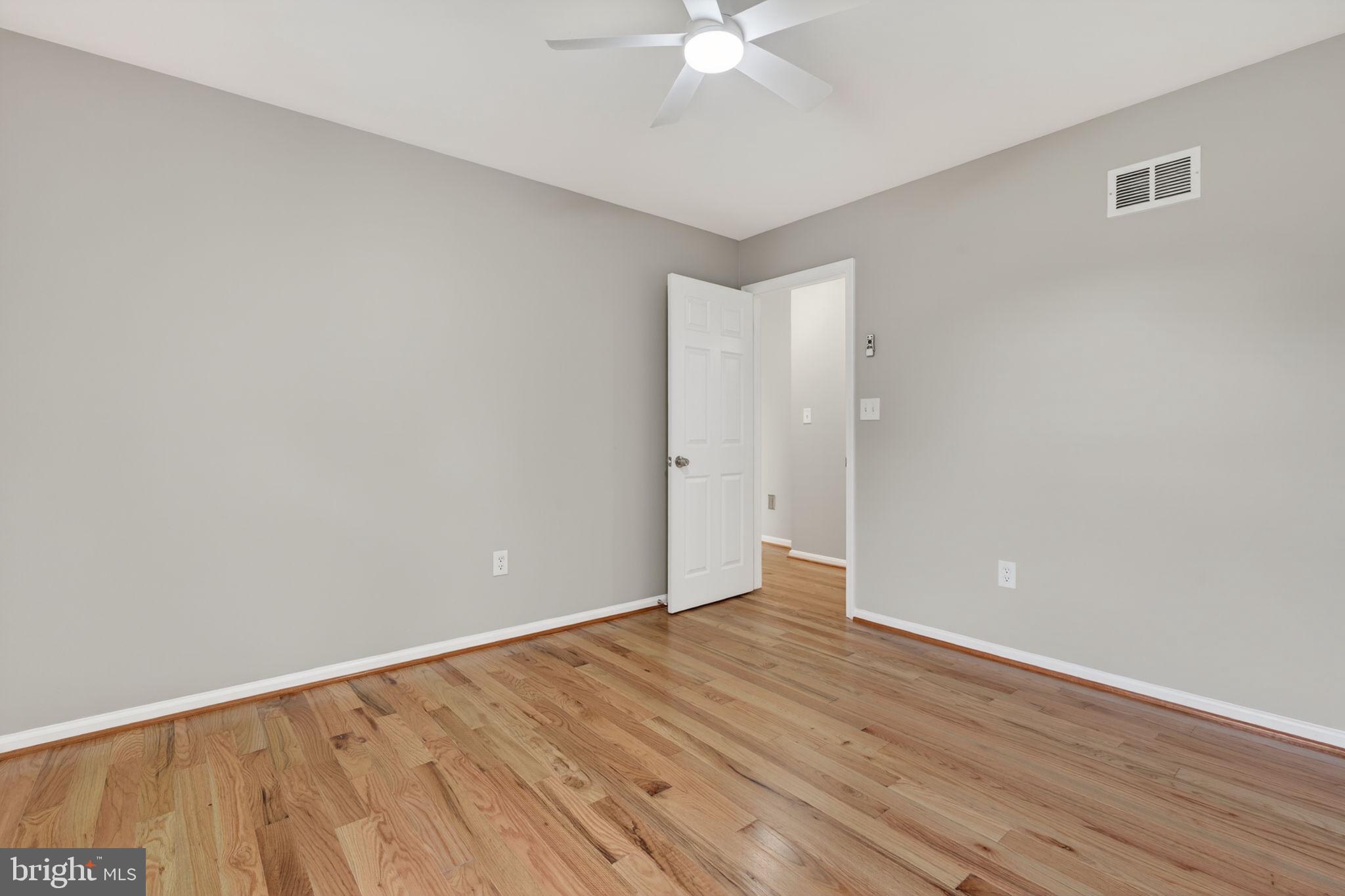 11810 FAIRGREEN LANE