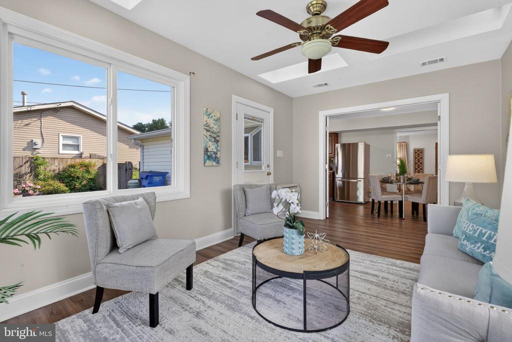 3809 IRONGATE LANE