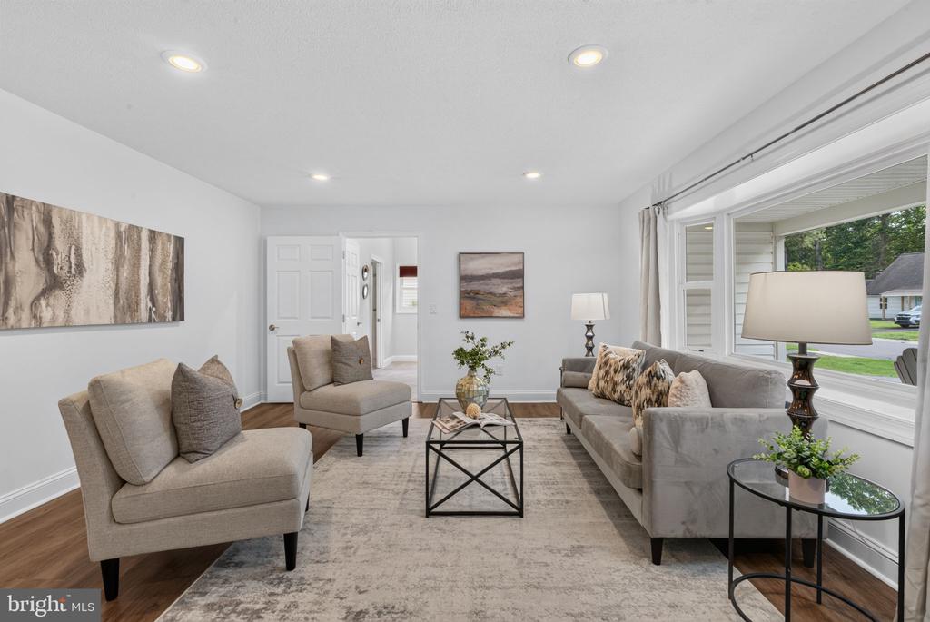 3809 IRONGATE LANE