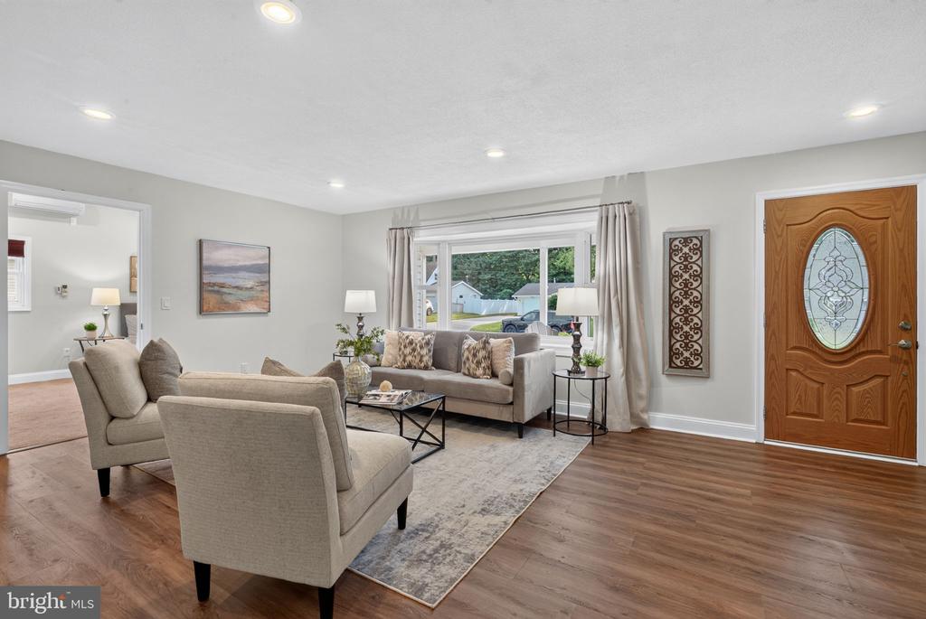 3809 IRONGATE LANE