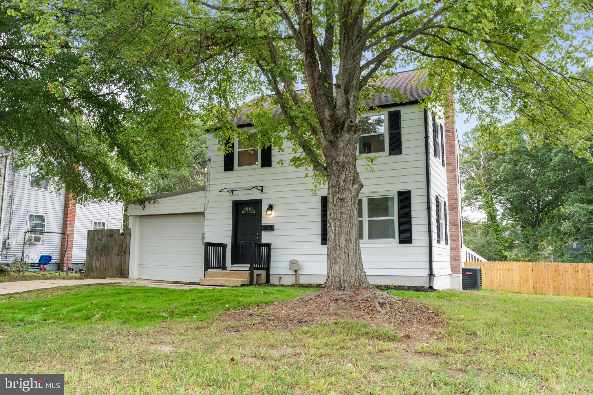 21722 Cabot Pl