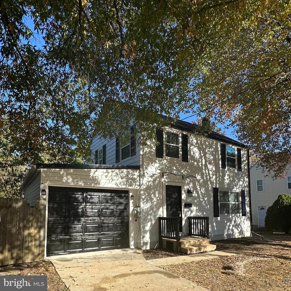 21722 Cabot Pl
