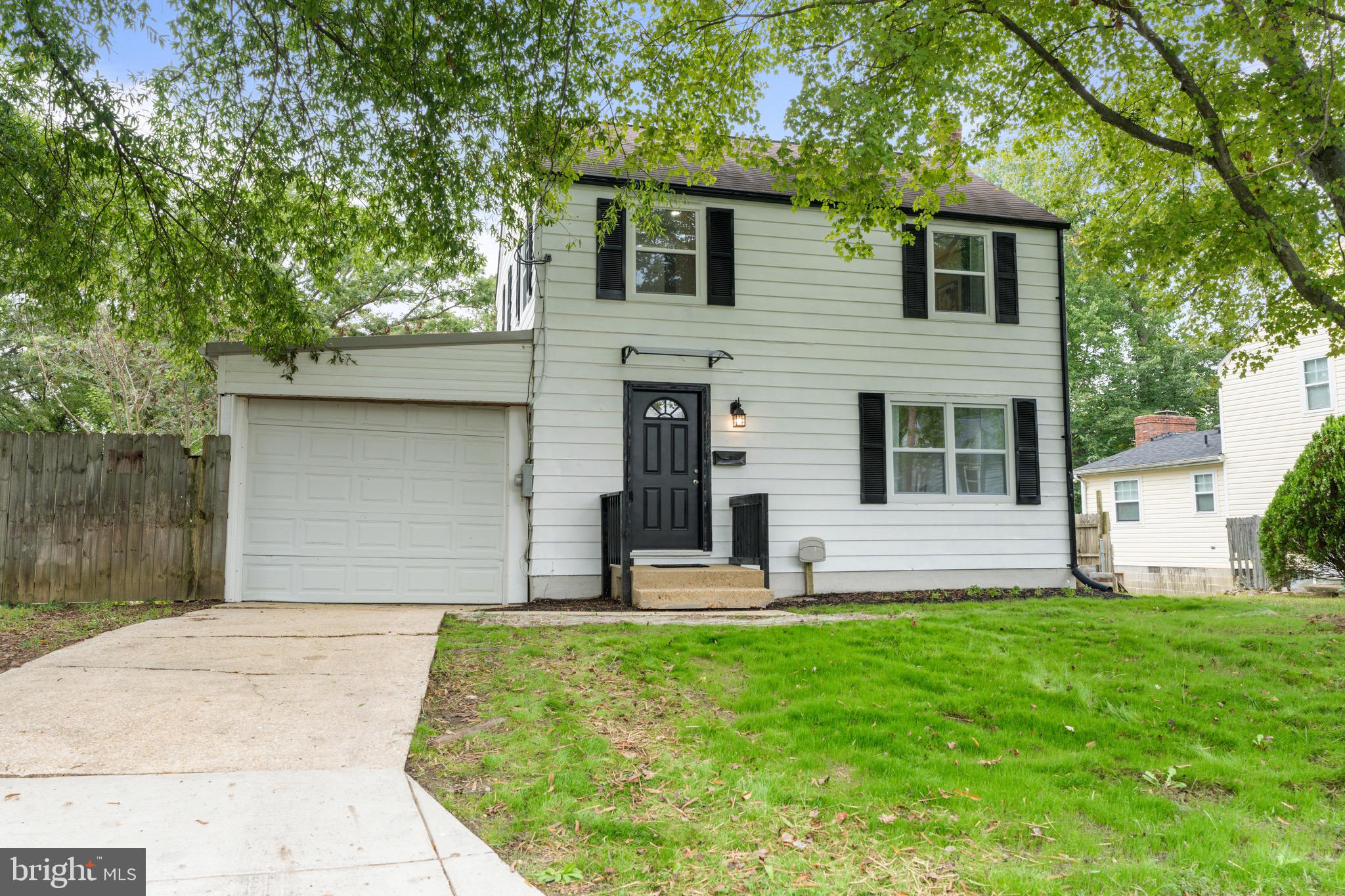21722 Cabot Pl