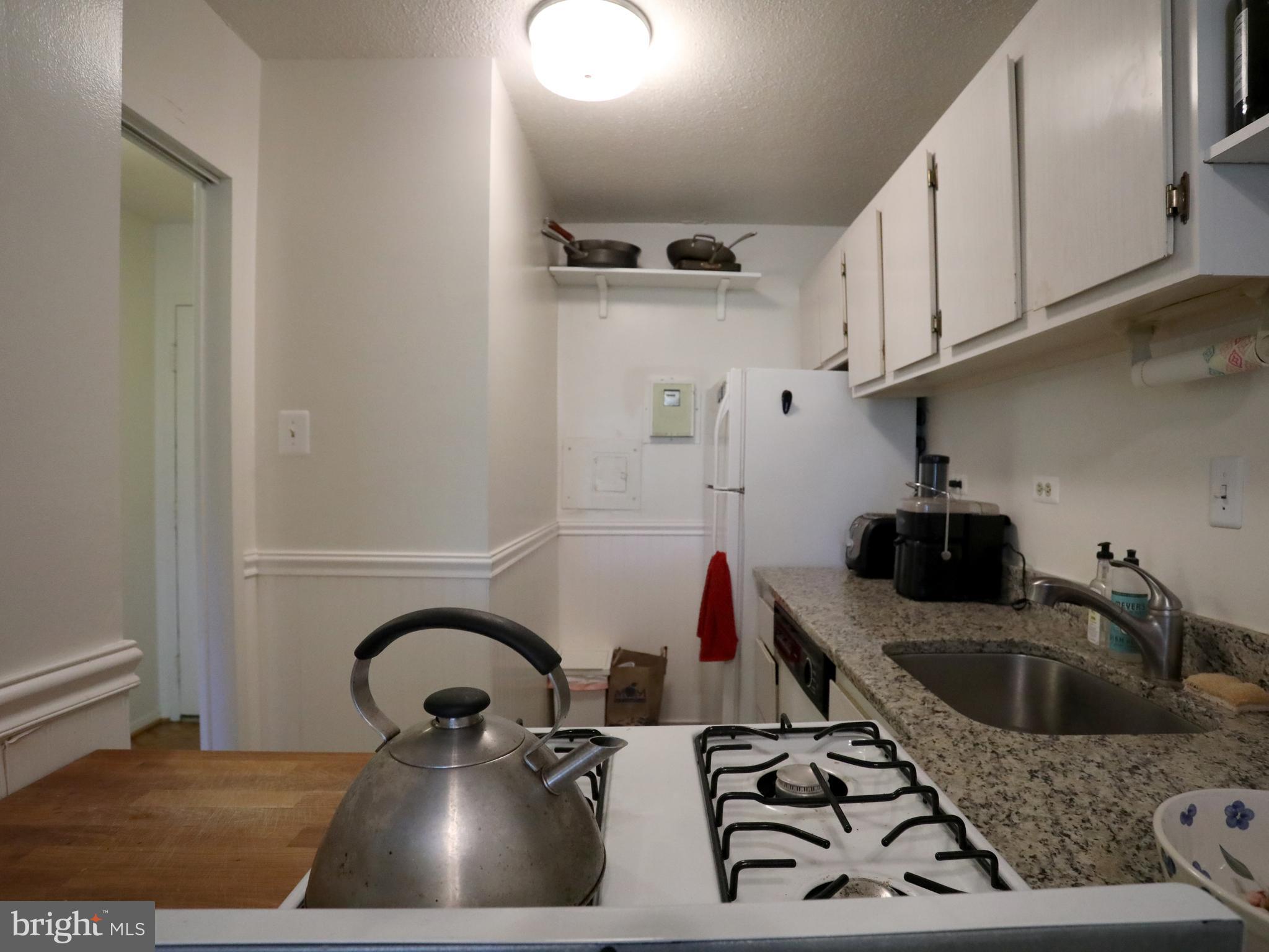 2030 N Adams St #805