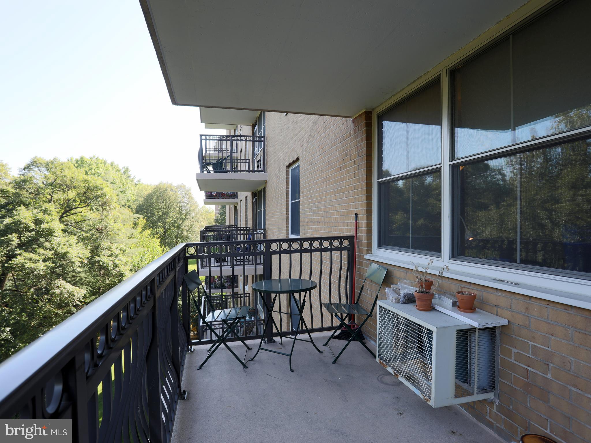 2030 N Adams St #805
