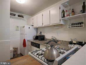 2030 N ADAMS ST #805