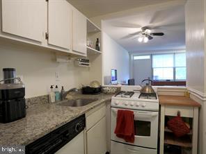 2030 N ADAMS ST #805