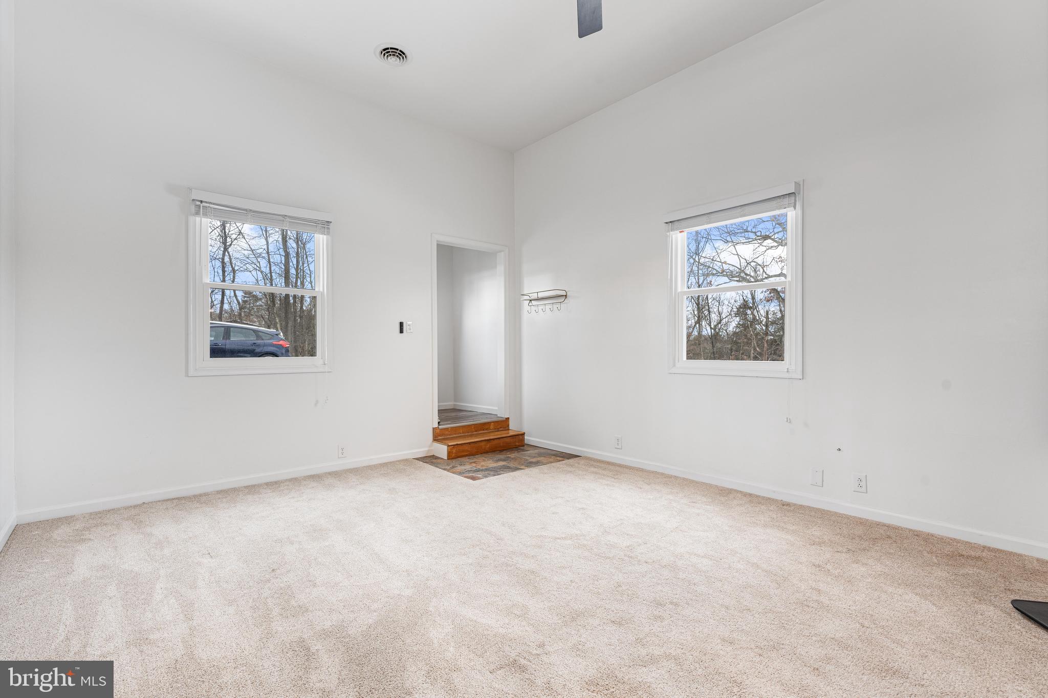311 Hunting Ridge Rd