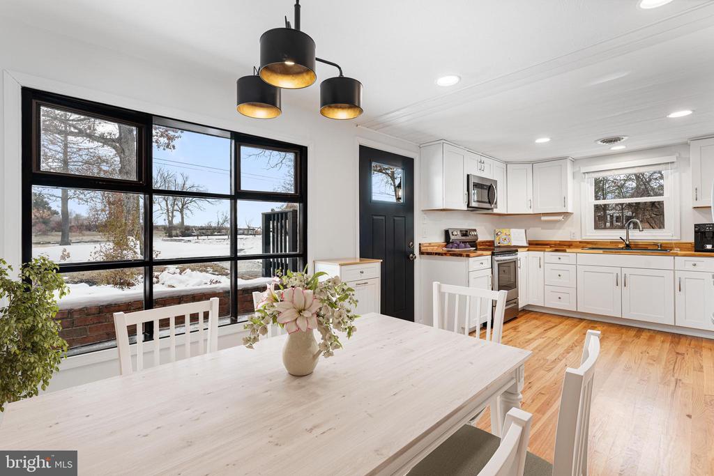 311 Hunting Ridge Rd