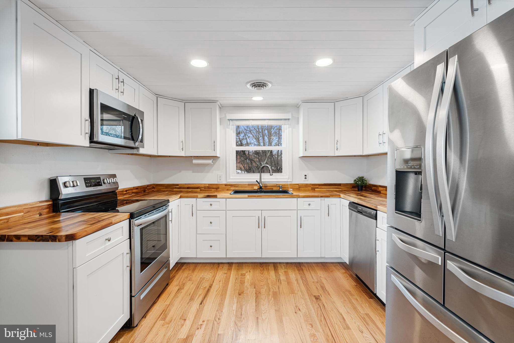 311 Hunting Ridge Rd