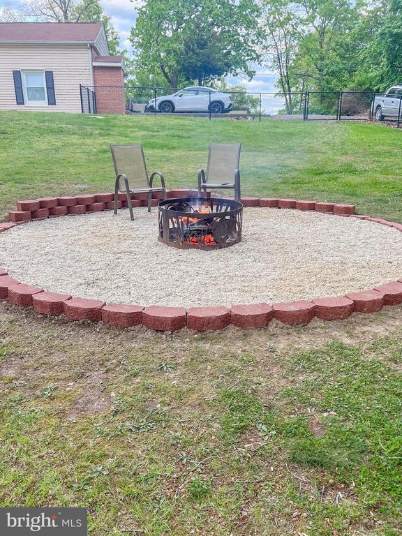 311 Hunting Ridge Rd