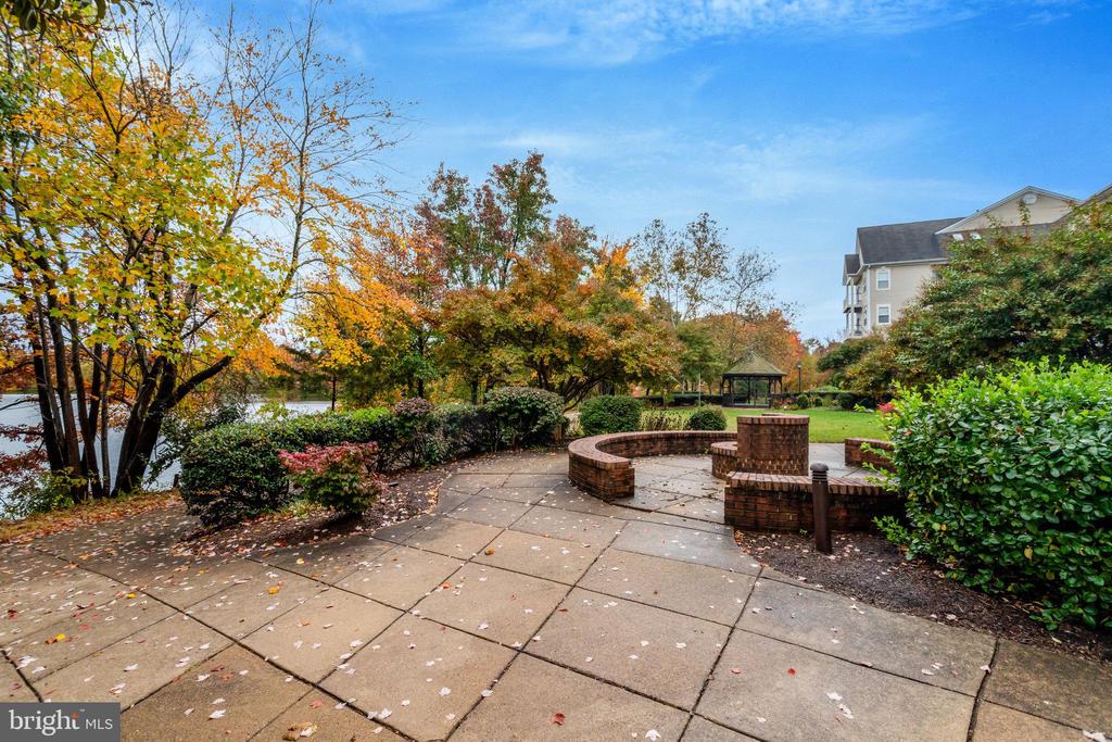 6547 GRANGE LANE 104