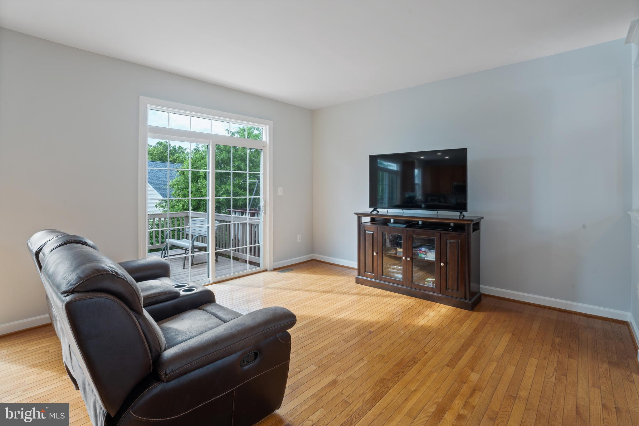 8172 Cobble Pond Way