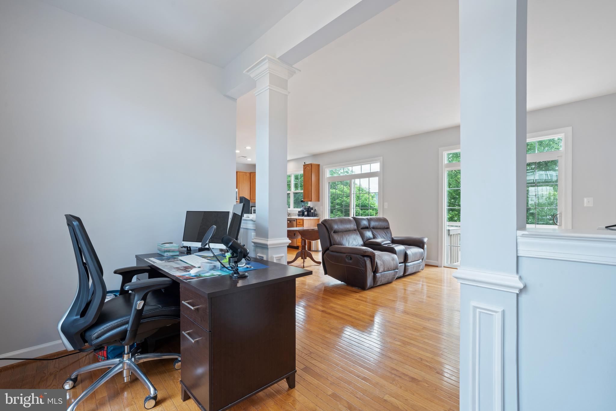 8172 Cobble Pond Way