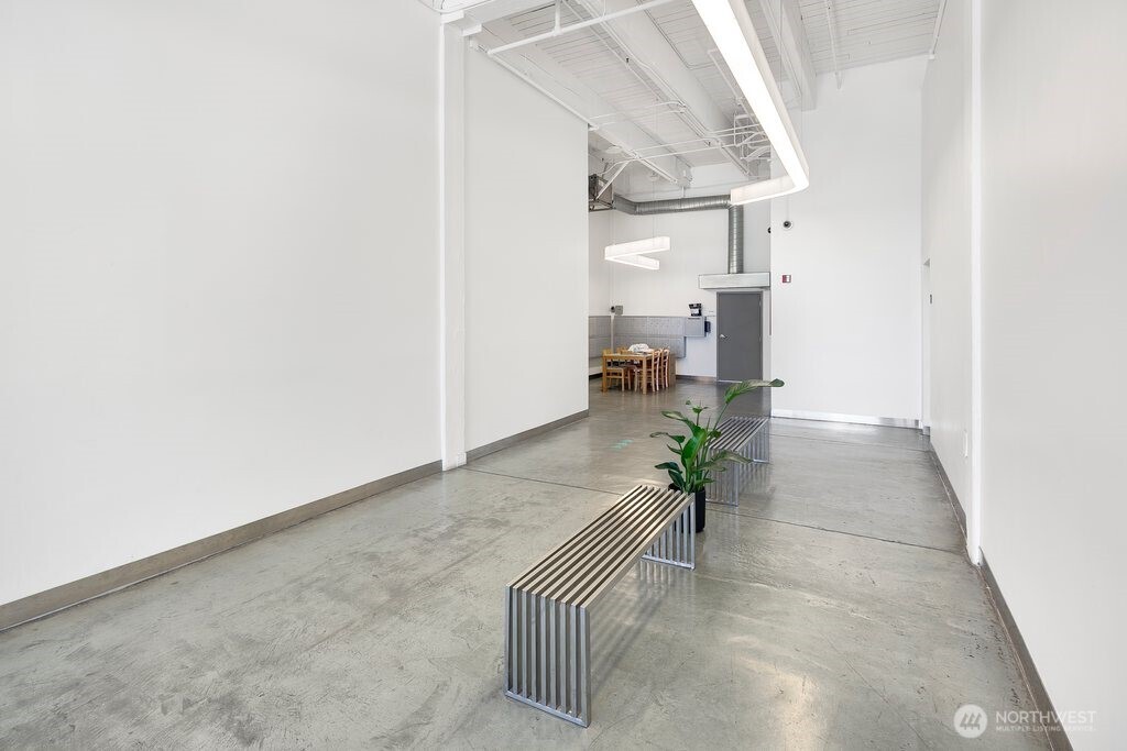 66 Bell Street Unit: 208