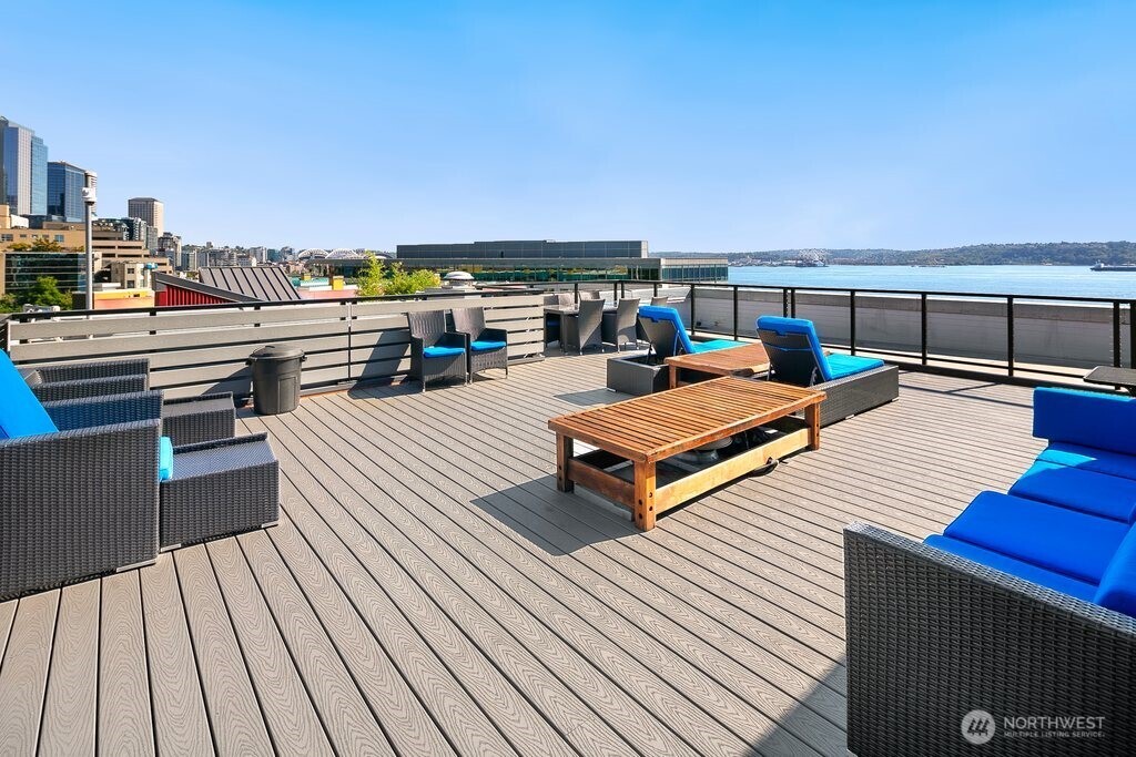 66 Bell Street Unit: 208