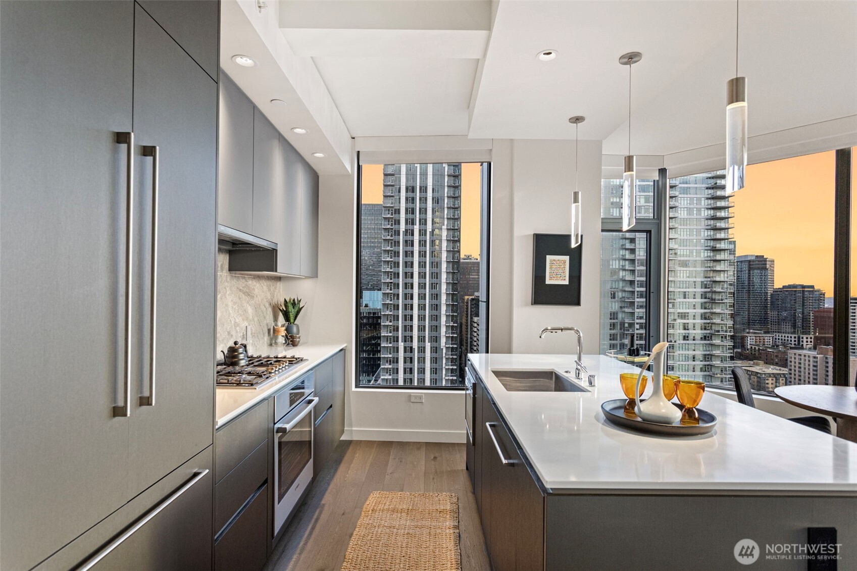 2510 6th Avenue Unit: 2504