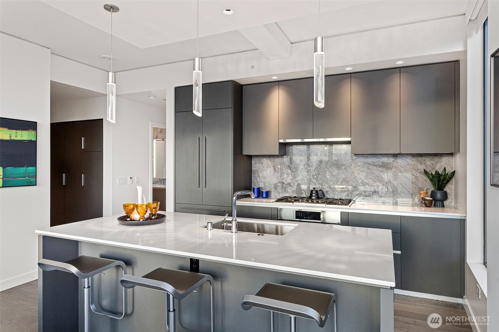 2510 6th Avenue Unit: 2504