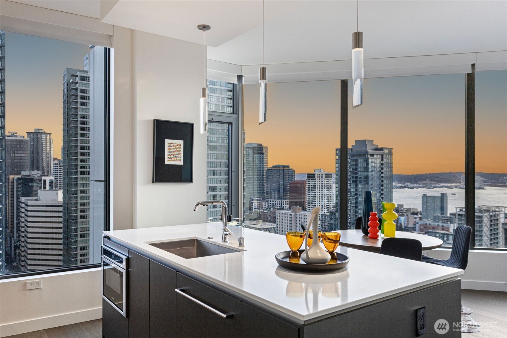 2510 6th Avenue Unit: 2504