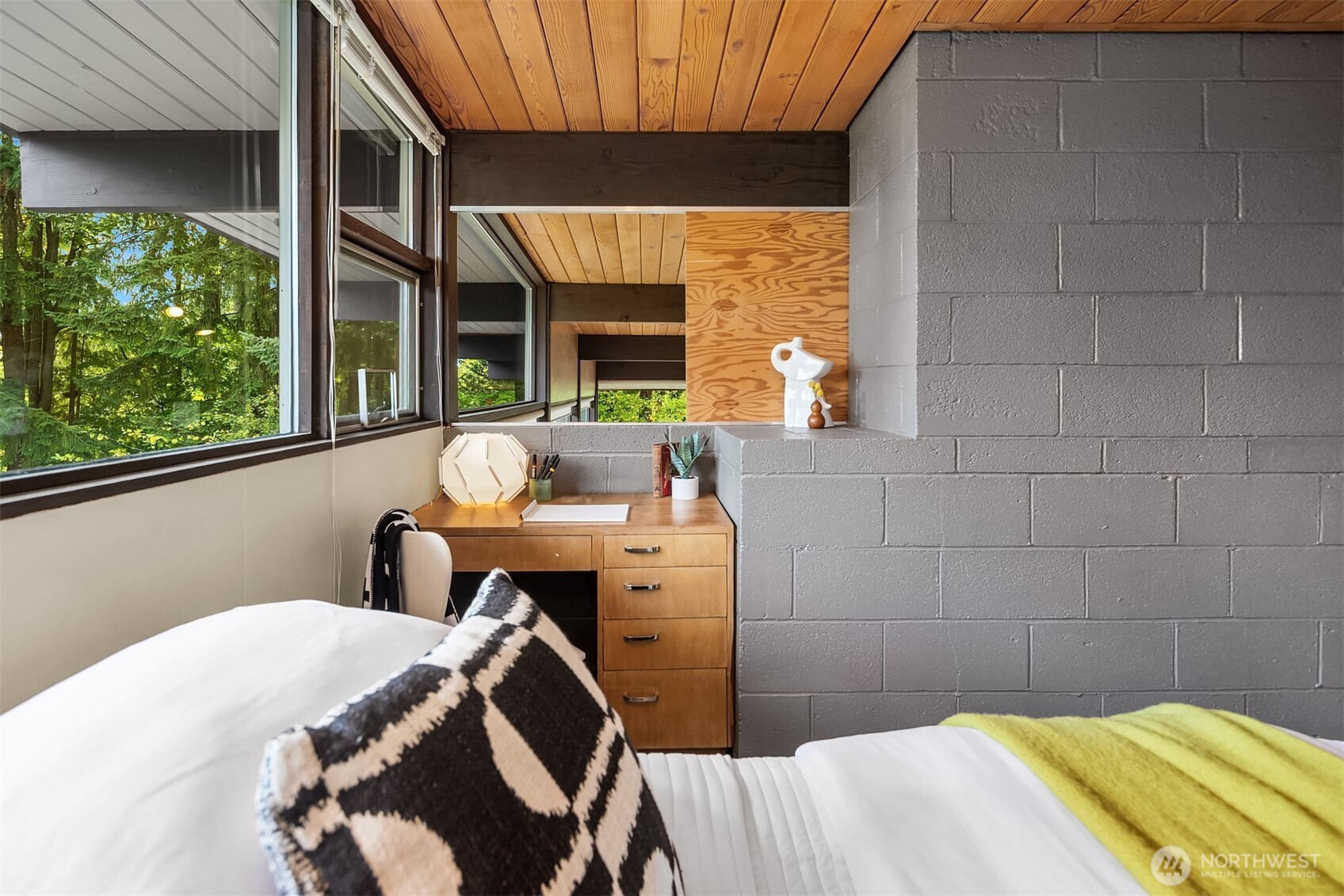 14827 SE 55th Street