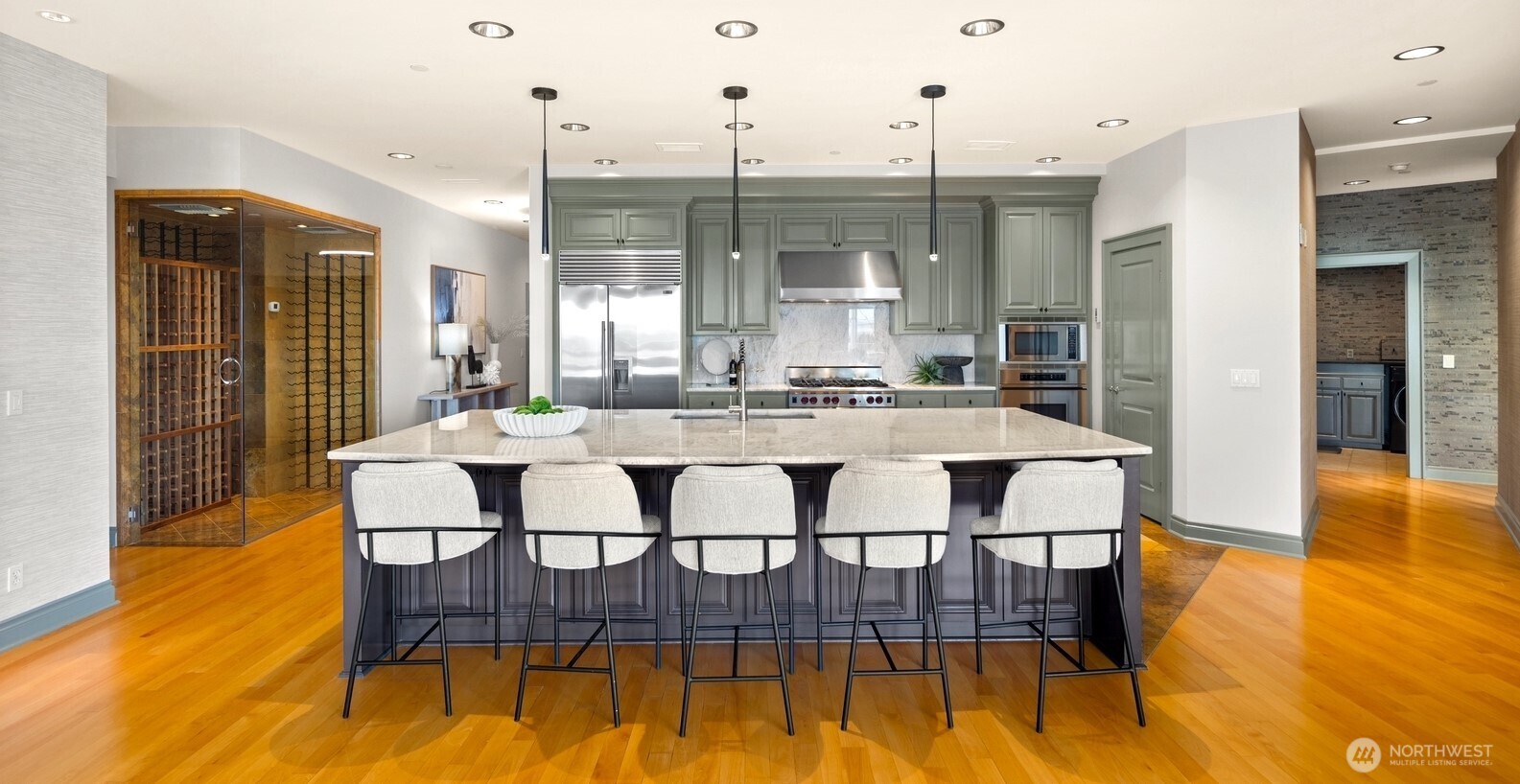 505 W Mercer Place Unit: 101