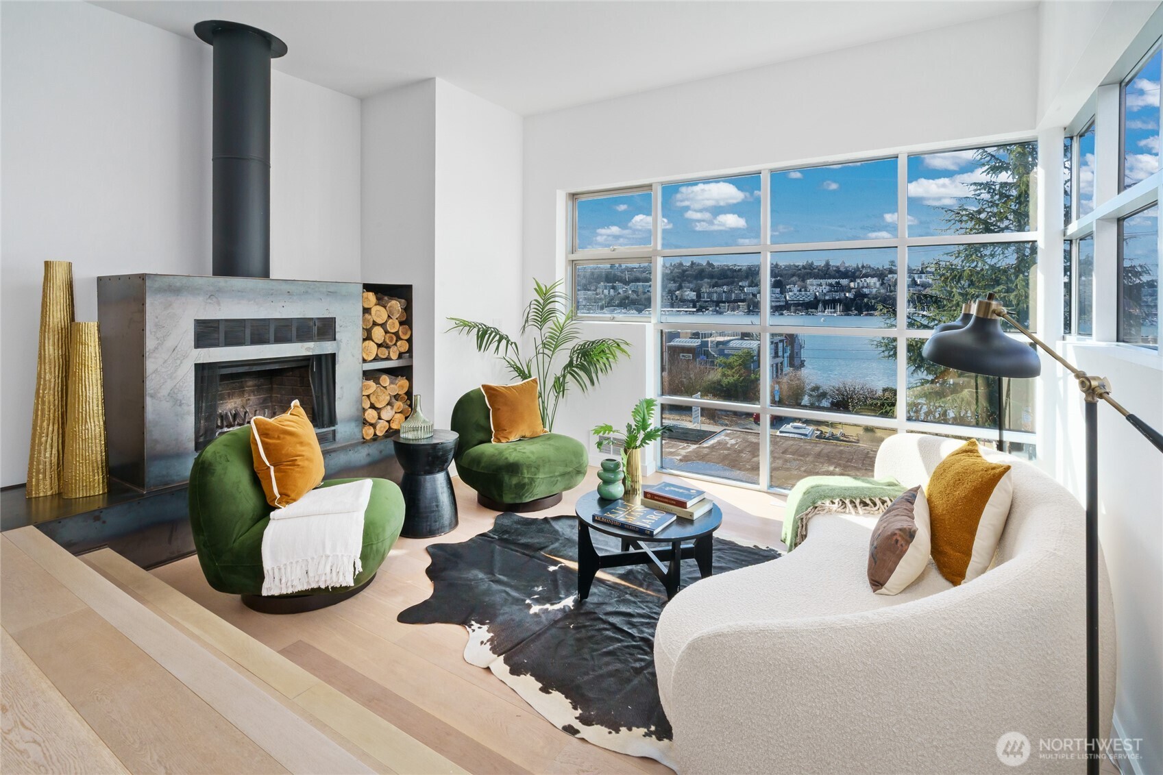 2364 Fairview Avenue E Unit: 1