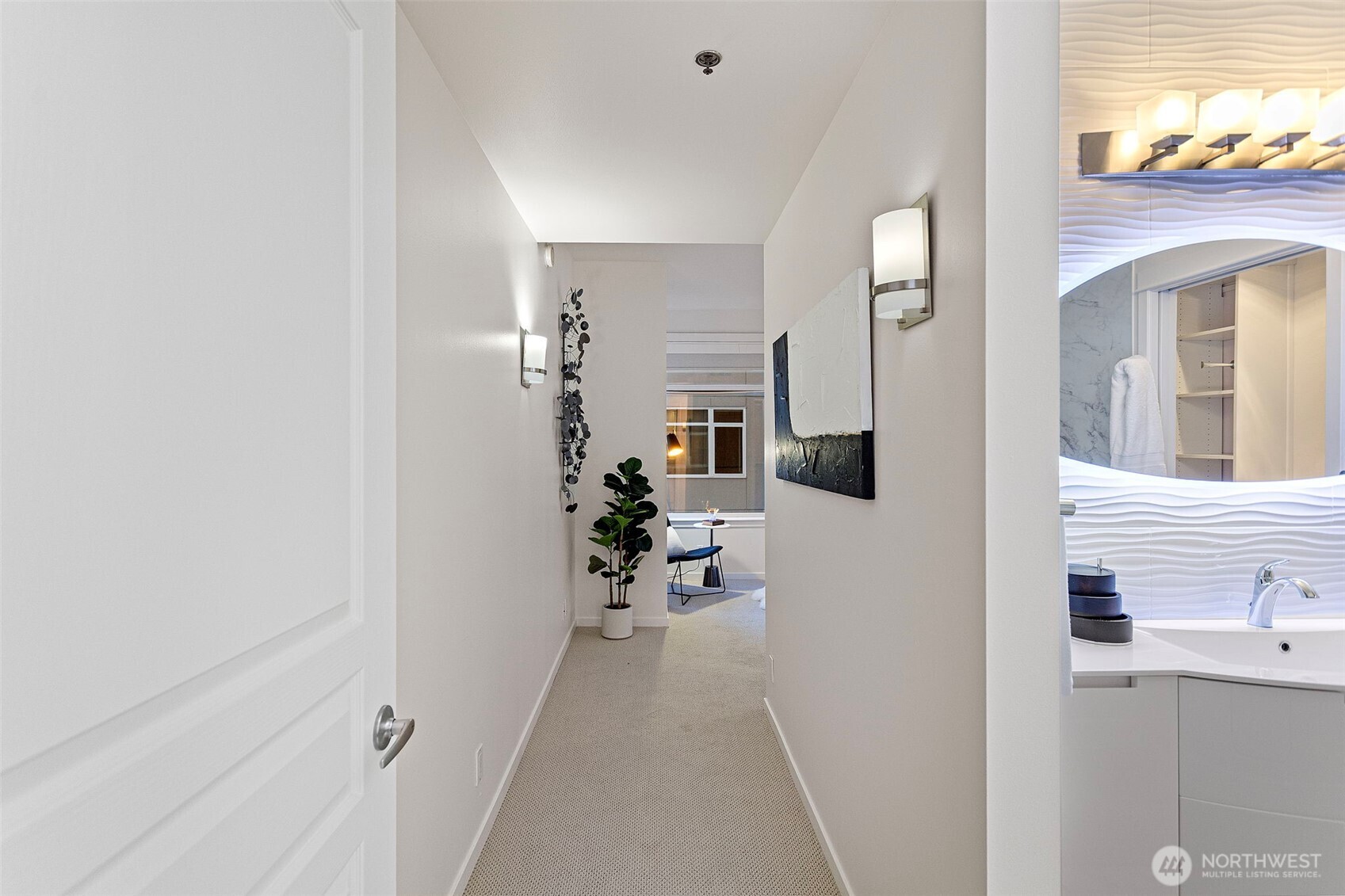 2801 1st Avenue Unit: 401